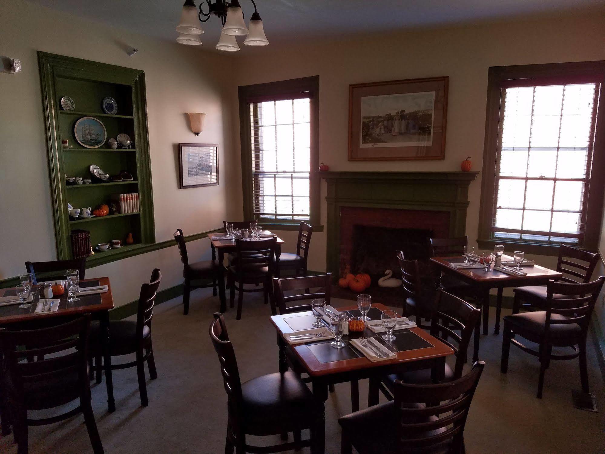 Washington Inn & Tavern MARYLAND Екстер'єр фото