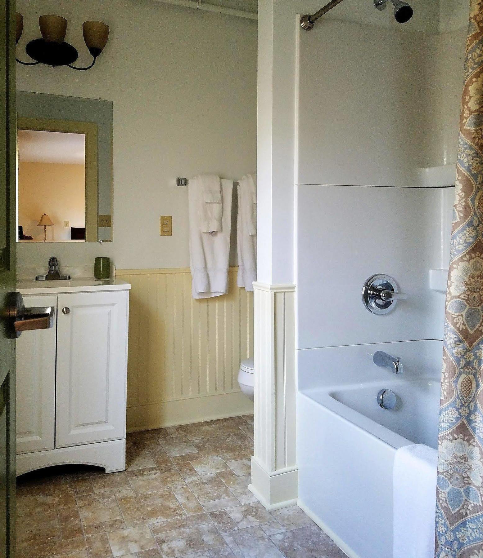 Washington Inn & Tavern MARYLAND Екстер'єр фото