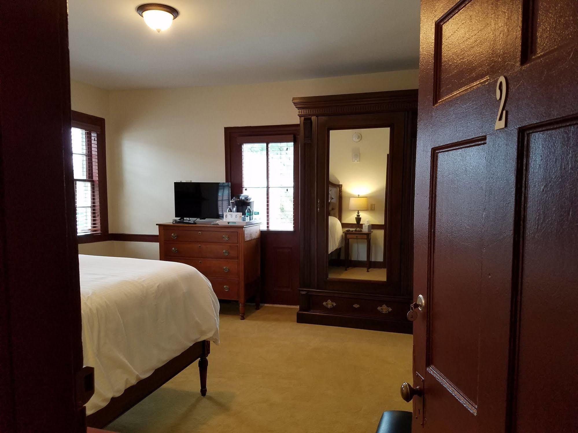 Washington Inn & Tavern MARYLAND Екстер'єр фото