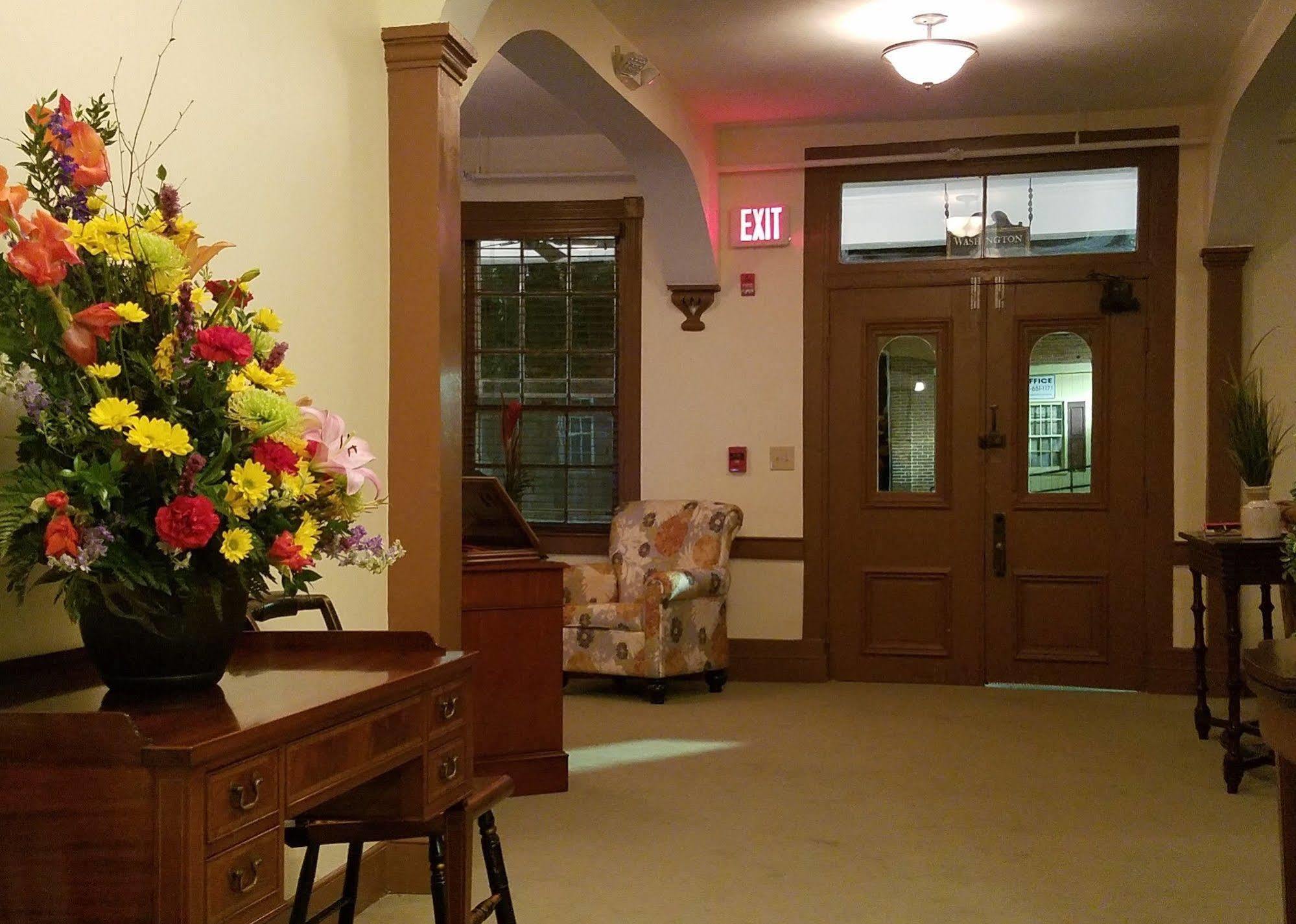 Washington Inn & Tavern MARYLAND Екстер'єр фото